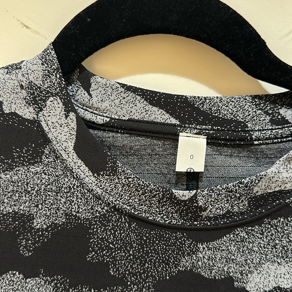 NWOT Lululemon All Yours short sleeve t shirt. SO SOFT. Never worn. 0 runs big - Picture 3 of 4